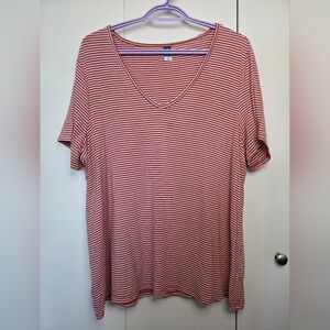 🌷Old Navy Women's XL Luxe Red and White Striped V-Neck Tee